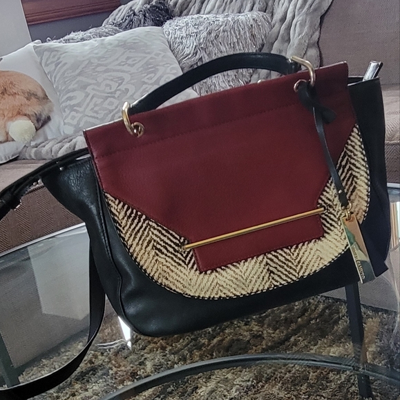 Vince Camuto leather satchel handbag - Picture 3 of 14